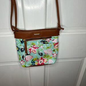 Floral Crossbody Bag w Leather Details and Long Strap